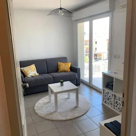4 Personnes Appartement *